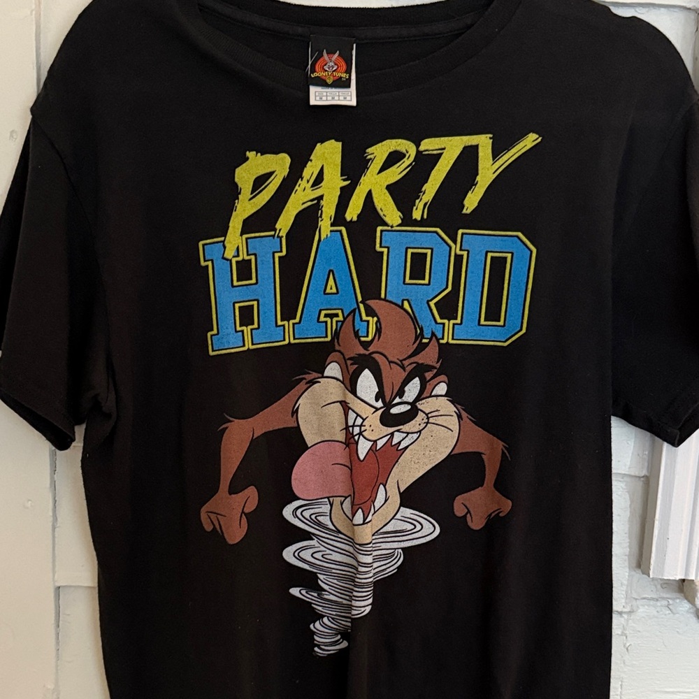 Warner Bros. Taz 'Party Hard' Black Tee Medium